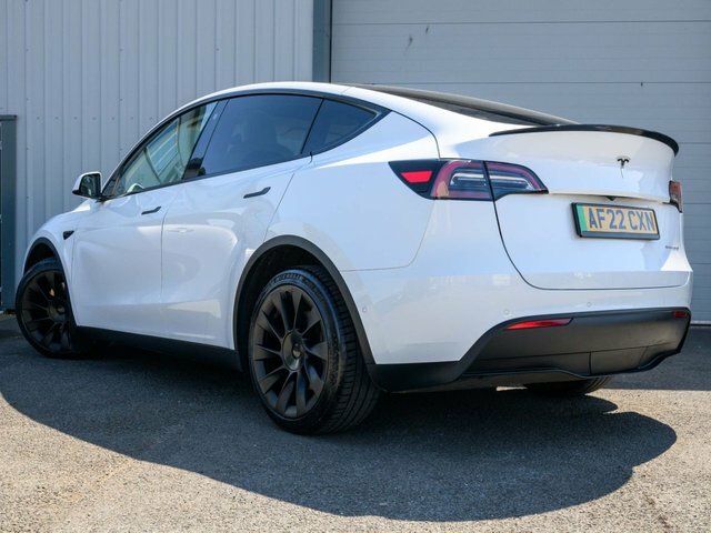 Tesla Model Y 2022 Dual Motor Long Range Suv AF22CXN White #2