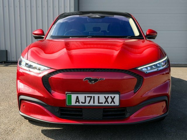 Ford Mustang Mach-E 2022 Extended Range 91Kwh Suv Red #4