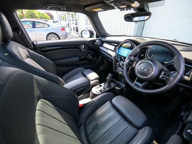 Mini Electric 2021 Cooper Se 32.6Kwh Level 2 Hatchback Elect Red #9