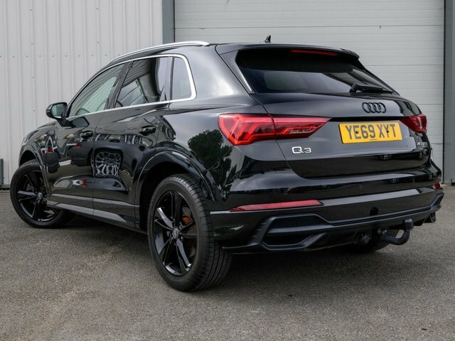 Audi Q3 2019 2.0 Tfsi 40 S Line Suv S Tronic Qu Black #2