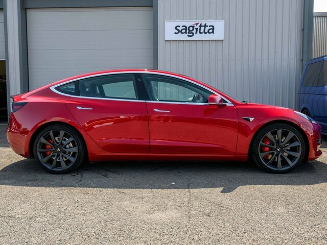 Tesla Model 3 2020 Dual Motor Performance Saloon Red #3