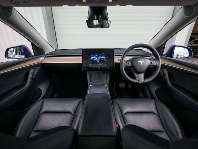 Tesla Model Y 2022 Suv Rwd 346 Ps Blue #3