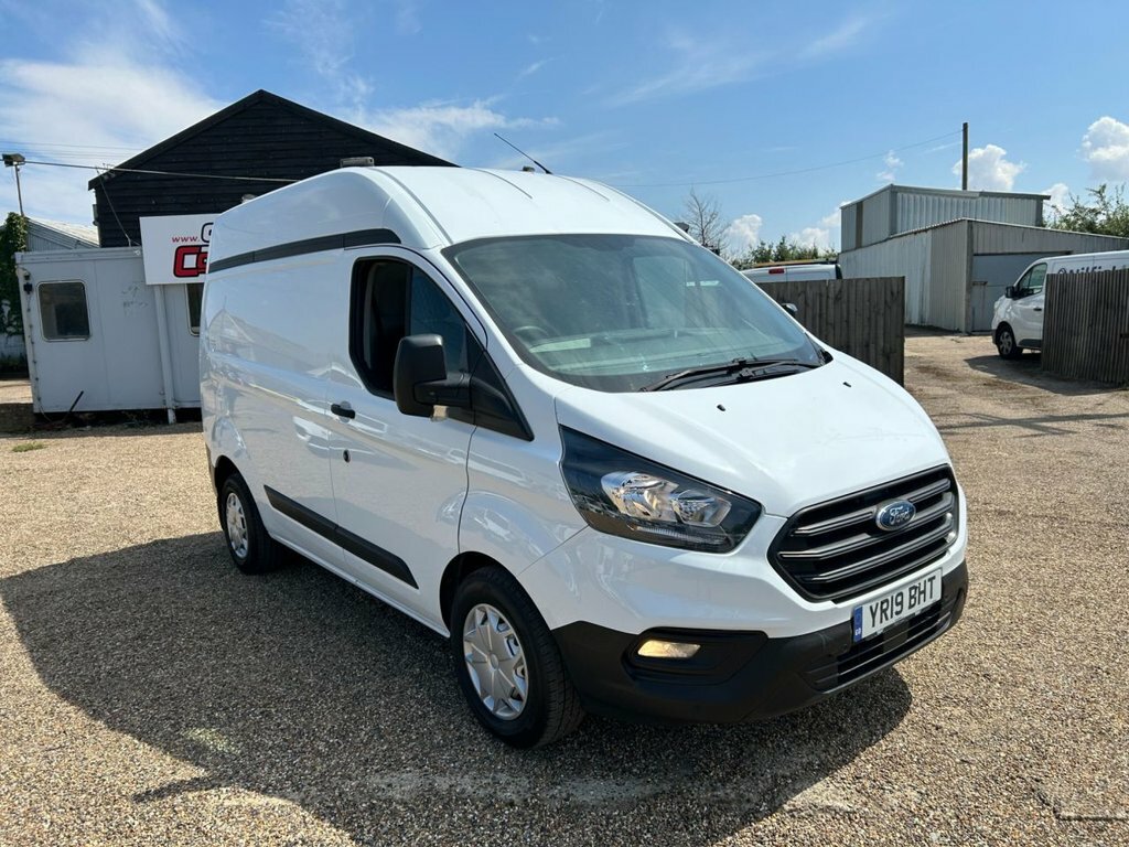 Ford Transit Custom Mpv YR19BHT White #5