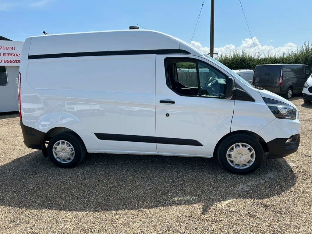 Ford Transit Custom Mpv YR19BHT White #6
