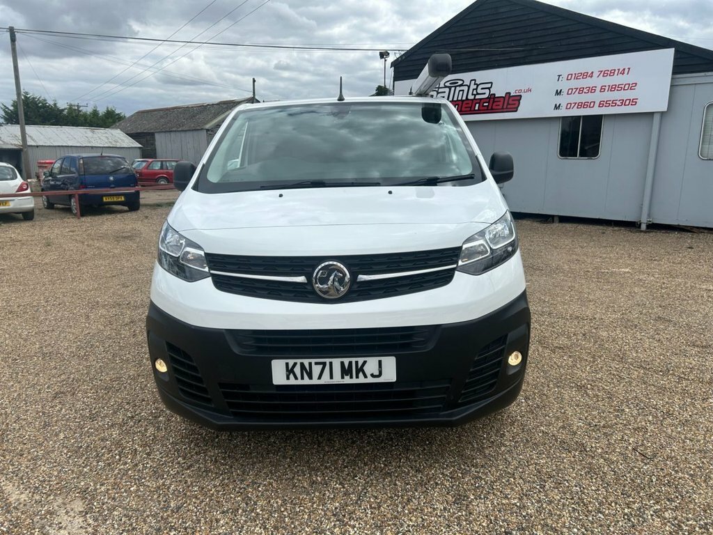Vauxhall Vivaro 1.5L Dynamic 6Dr White #4