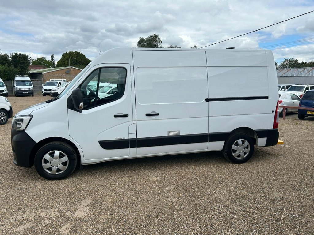 Renault Master Panel Van 2.3 Dci 35 Business Fwd Lwb Medium Roof White #23