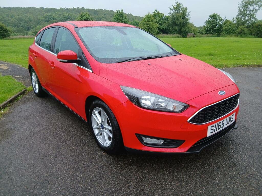 Ford Focus Hatchback 1.0T Ecoboost Zetec Euro 6 Ss 20 Red