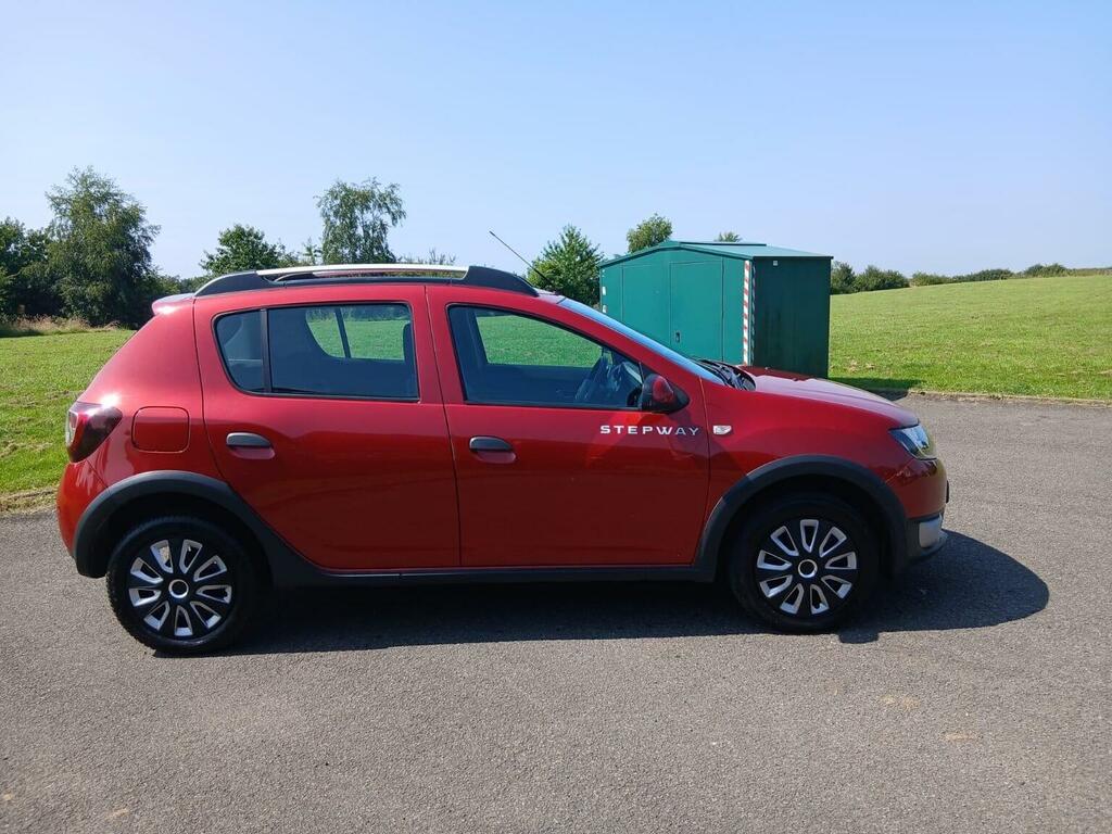 Dacia Sandero Stepway  White #9
