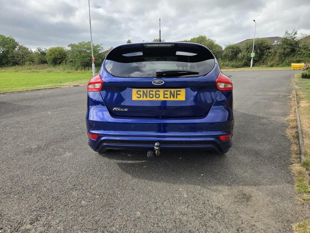 Ford Focus 1.5 Tdci St-line Euro 6 Ss Blue #4