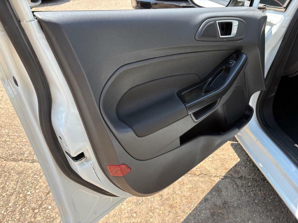 Ford Fiesta Zetec Tdci 0.00 Taxbluetoothfsh Yellow #17