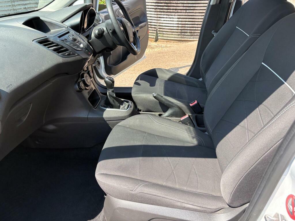Ford Fiesta Zetec Tdci 0.00 Taxbluetoothfsh Yellow #11