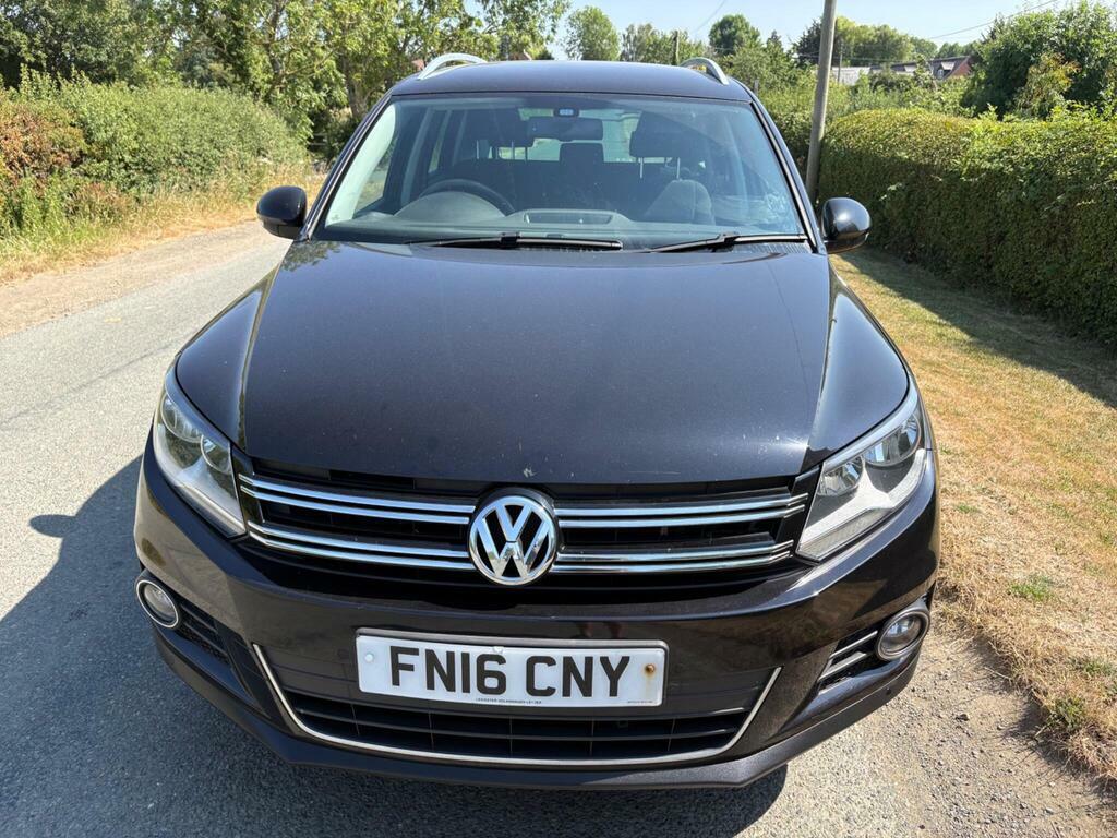Volkswagen Tiguan 2.0 Tdi Bluemotion Tech Match Edition 4Wd Euro 6 Black #2