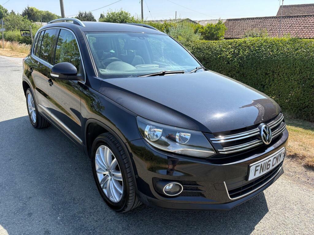 Volkswagen Tiguan 2.0 Tdi Bluemotion Tech Match Edition 4Wd Euro 6 Black #3