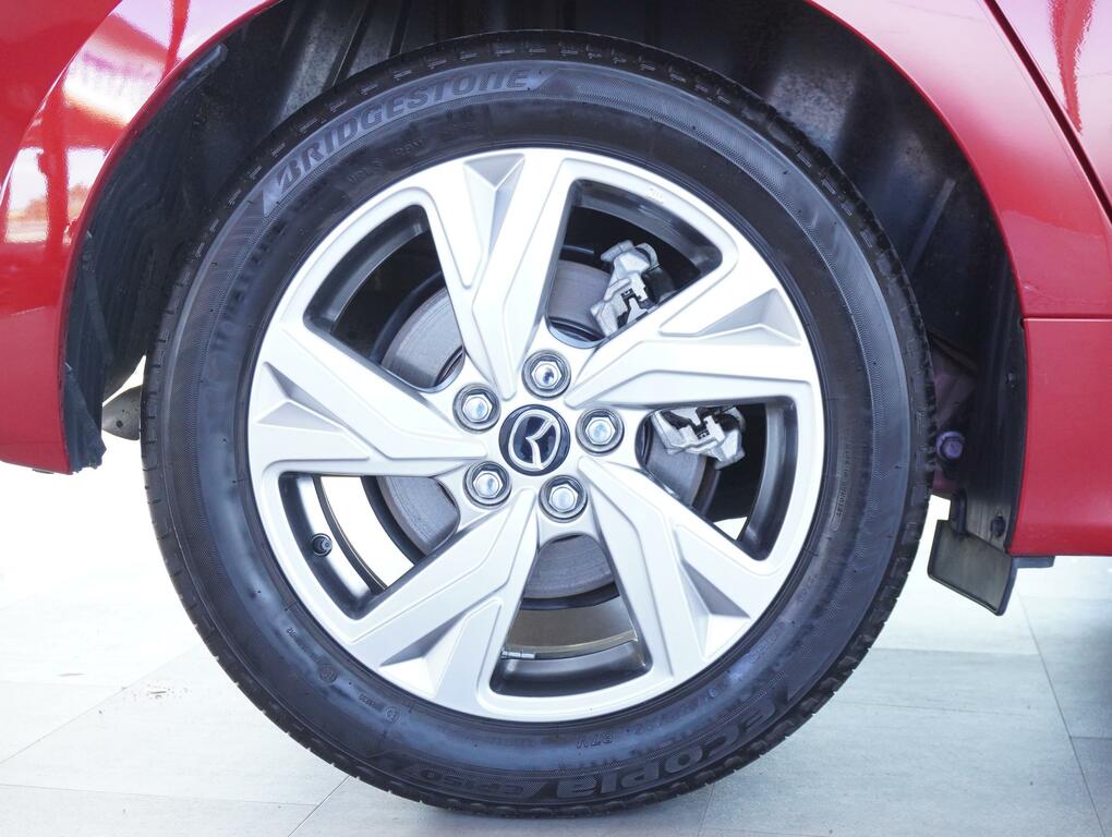 Mazda 2 Exclusive-line 116 Ps UXZ9410 Red #2