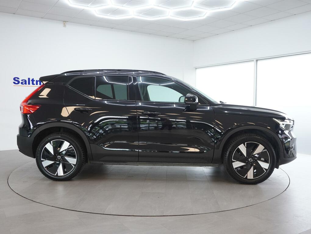 Volvo XC40 Recharge 69Kwh Plus Suv Rwd 238 Black #4