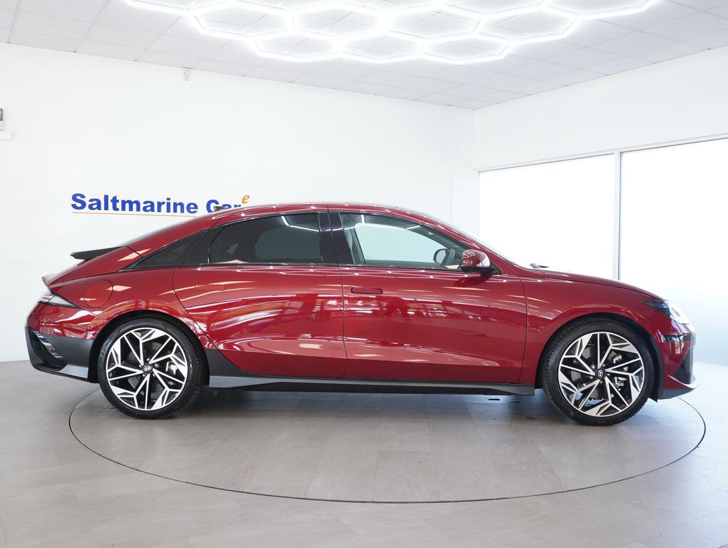 Hyundai Ioniq 6 77.4Kwh Ultimate Saloon 228 Ps Red #4