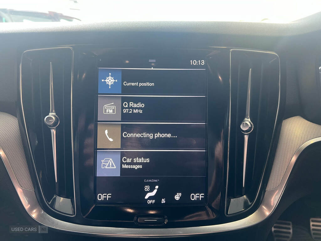 Volvo V60 D3 Momentum Pro Sunroof, Park Assist Heate Grey #14