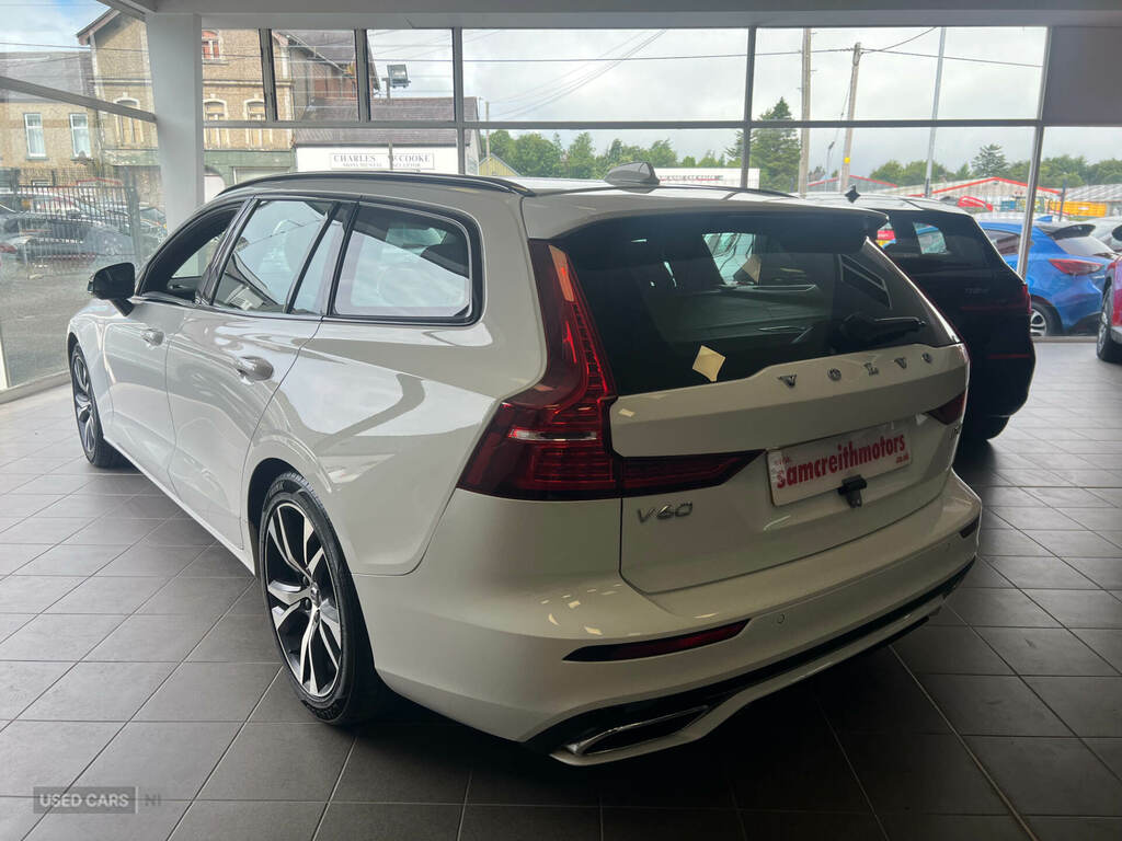 Volvo V60 2.0 D3 R Design White #5