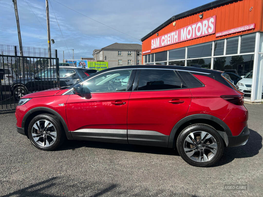 Vauxhall Grandland X 1.5 Turbo D Sri Nav Red #4