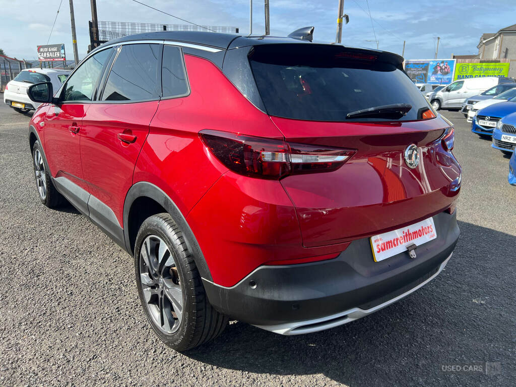 Vauxhall Grandland X 1.5 Turbo D Sri Nav Red #3