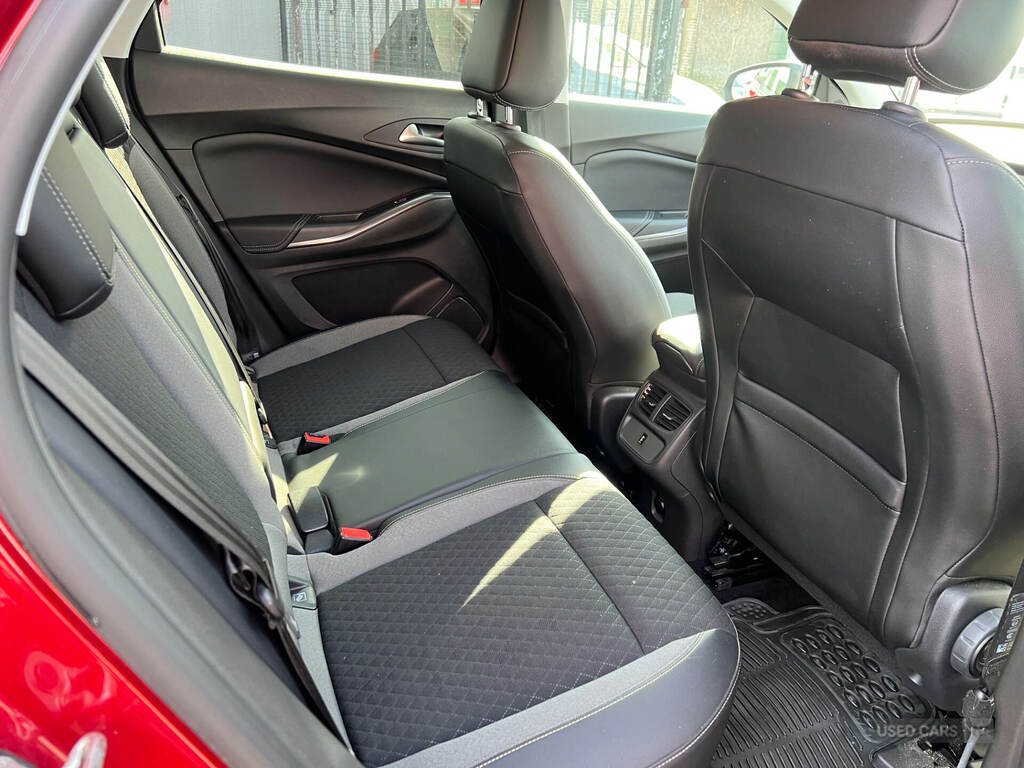 Vauxhall Grandland X Tech Line Nav Red #9