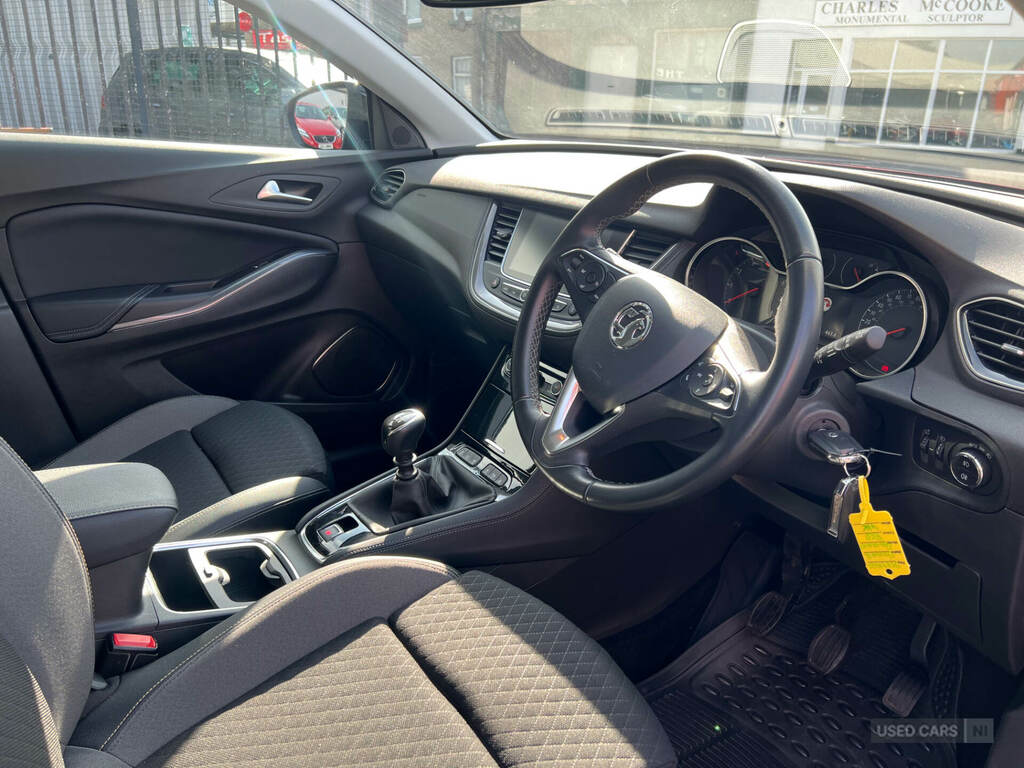 Vauxhall Grandland X Tech Line Nav Red #11