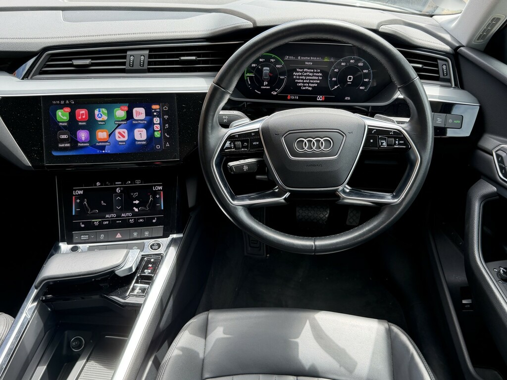 Audi E-tron Suv AV71WVK Black #4