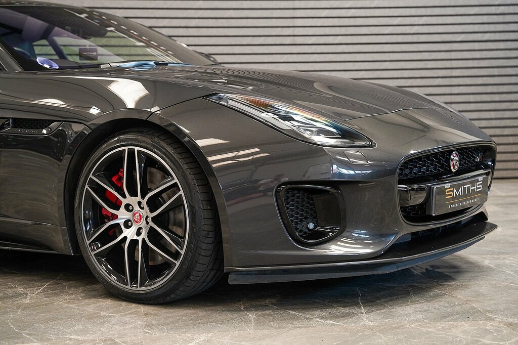 Jaguar F-Type 2.0 R-dynamic Blue #11