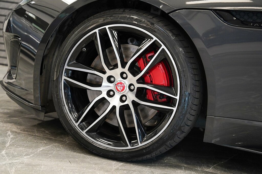 Jaguar F-Type 2.0 R-dynamic Blue #15