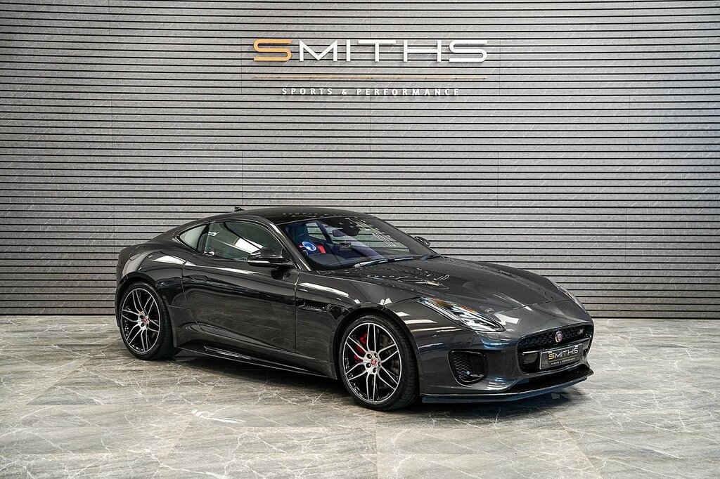 Jaguar F-Type V6 Chequered Flag Grey