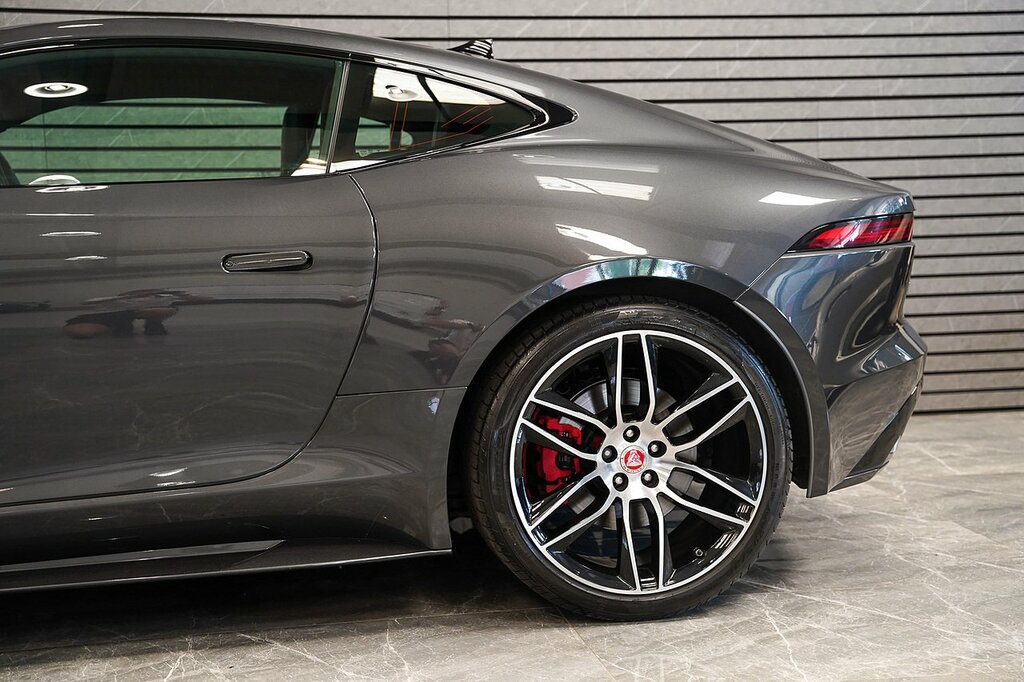 Jaguar F-Type 2.0 R-dynamic Blue #10