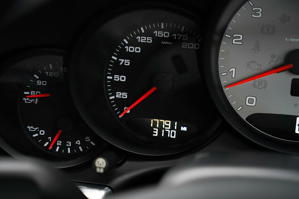 Porsche 911 Automatic Grey #28