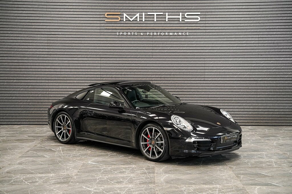 Porsche 911 991 Carrera 4S Black