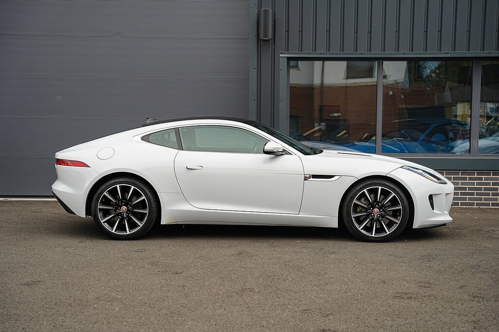 Jaguar F-Type 3L Null White #32