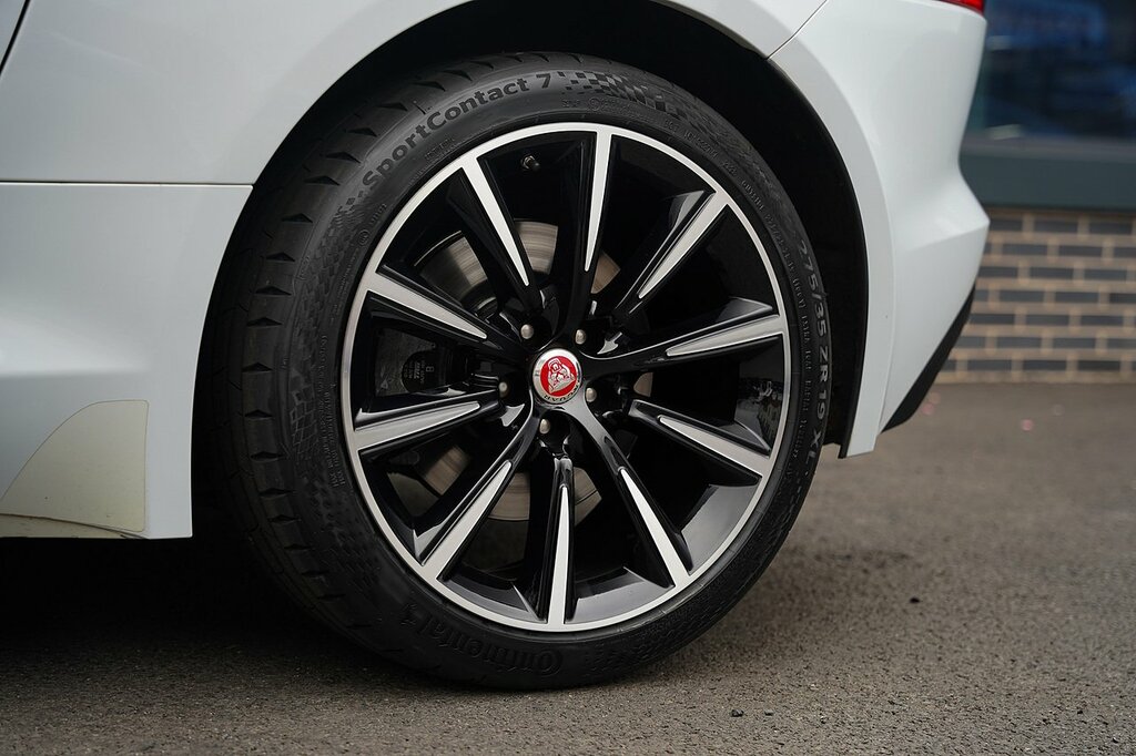 Jaguar F-Type 3L Null White #11