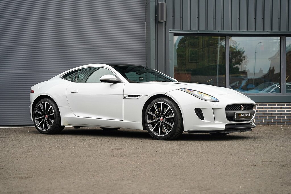 Jaguar F-Type V6 White #5
