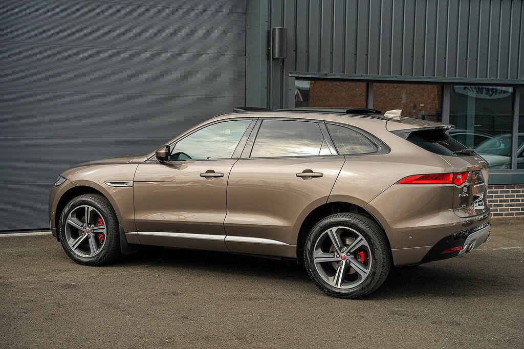 Jaguar F-Pace D300 V6 S Brown #3