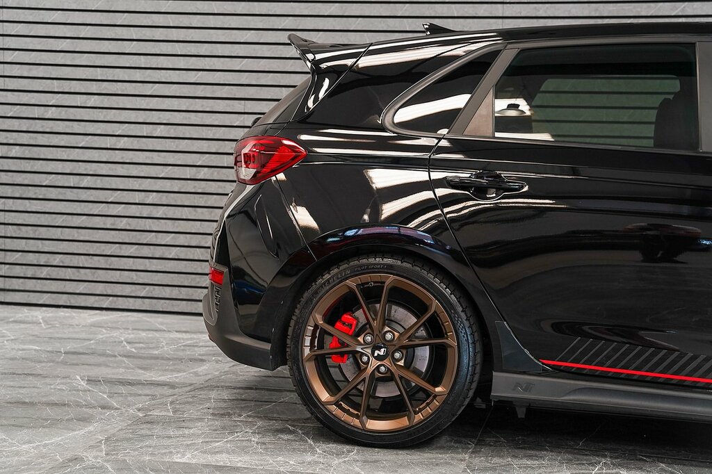 Hyundai I30 T-gdi Drive-n Limited Edition Black #5