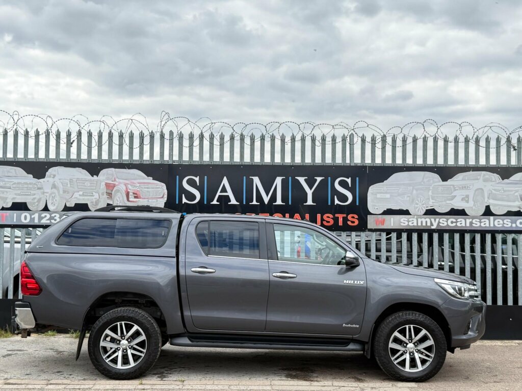 Toyota HILUX 2.4 D-4d Invincible 4Wd Euro 6 Ss Tss Grey #3
