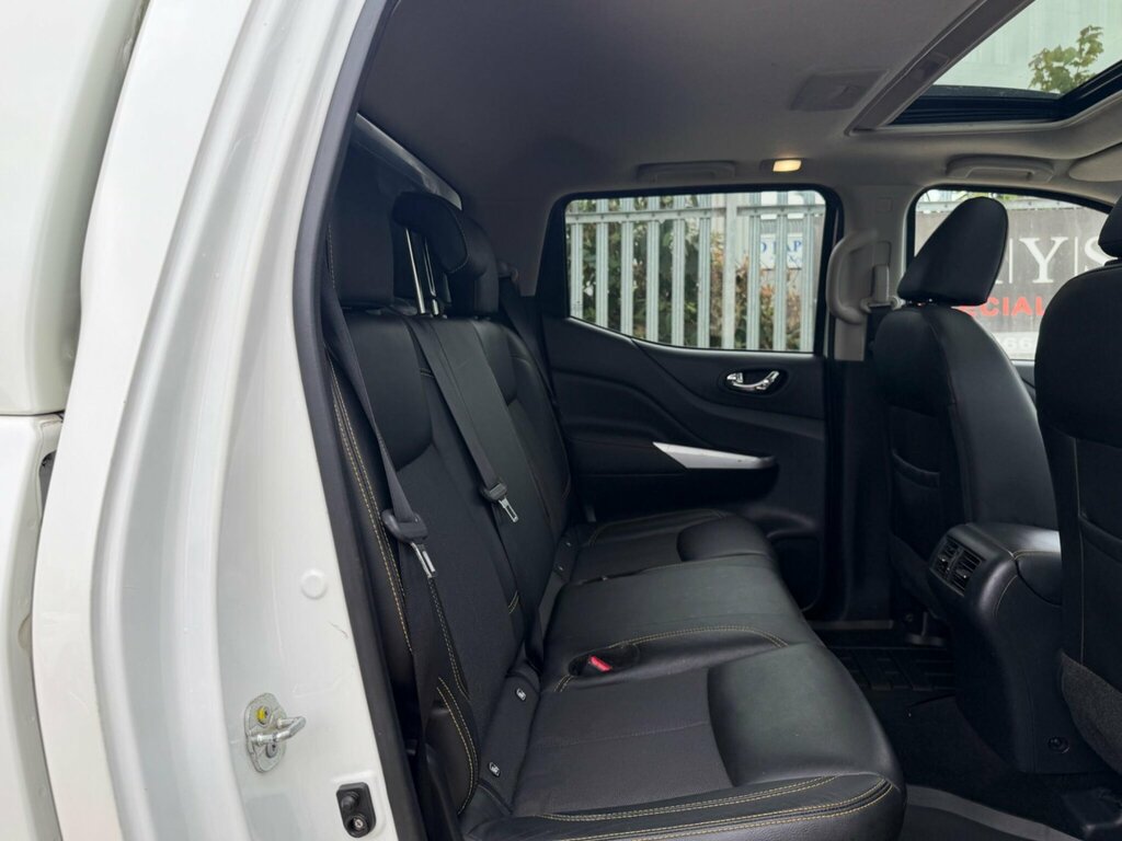 Nissan Navara Pickup 2.3 Dci N-guard 4Wd Euro 6 20206 Black #24