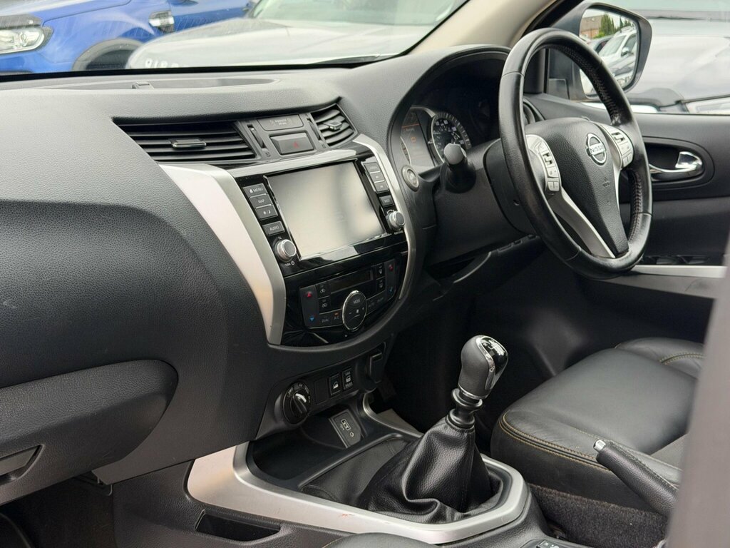 Nissan Navara Pickup 2.3 Dci N-guard 4Wd Euro 6 20206 Black #30