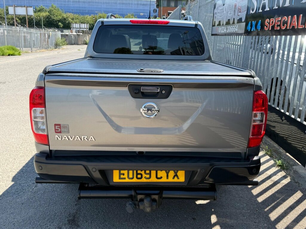 Nissan Navara 2.3 Dci N-guard 4Wd Euro 6 Grey #4
