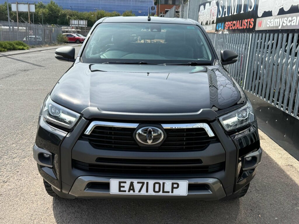 Toyota HILUX 2.8 D-4d Invincible X 4Wd Euro 6 Ss EA71OLP Black #2