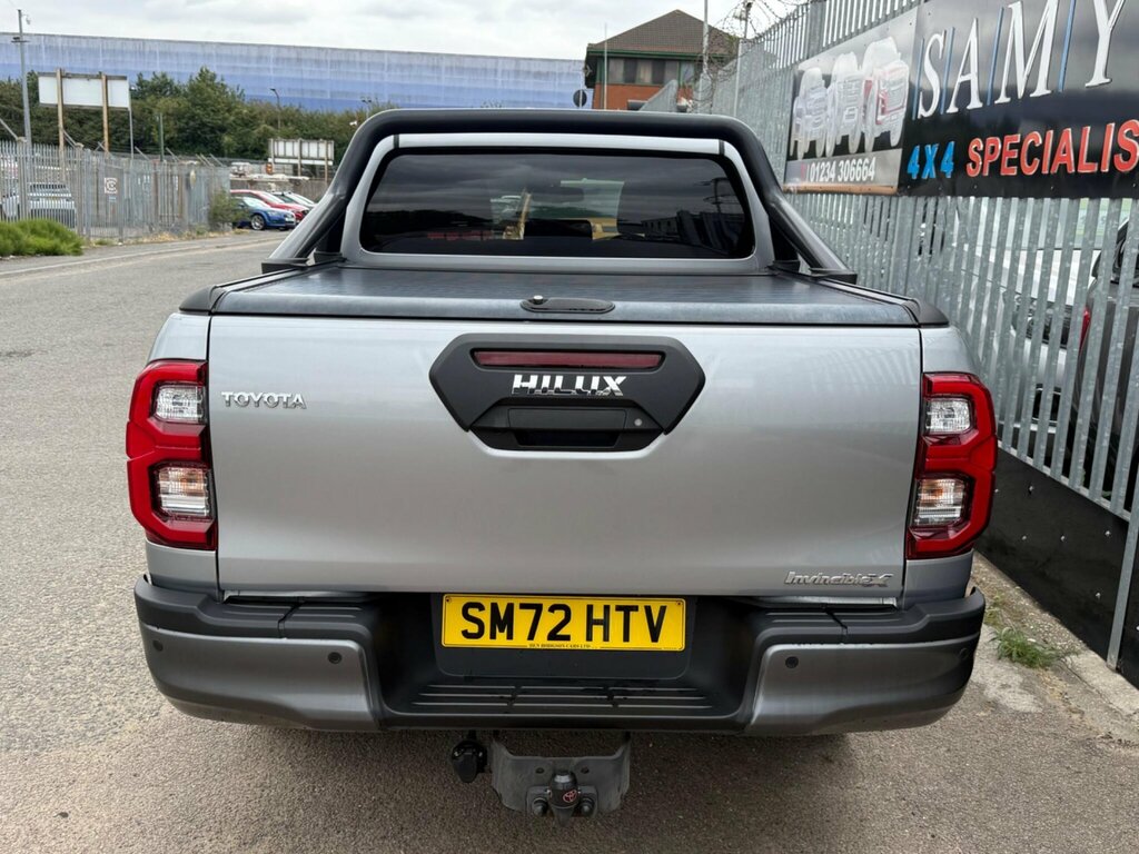Toyota HILUX 2.8 D-4d Invincible X 4Wd Euro 6 Ss Silver #5