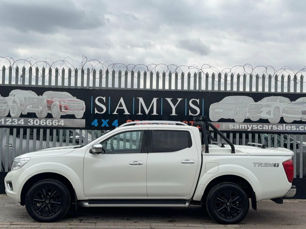 Nissan Navara Automatic Grey #4