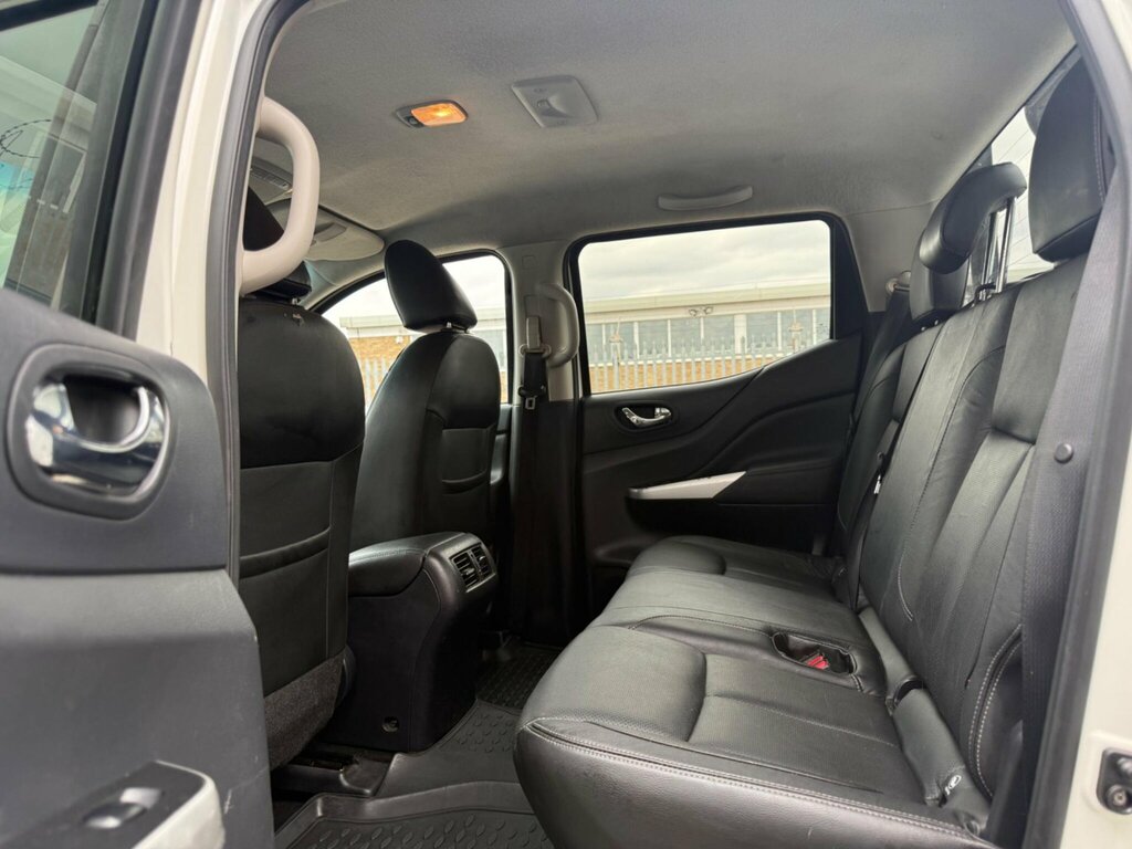 Nissan Navara Automatic Grey #12