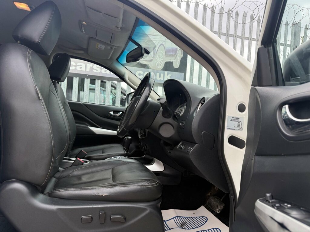 Nissan Navara Automatic Grey #9