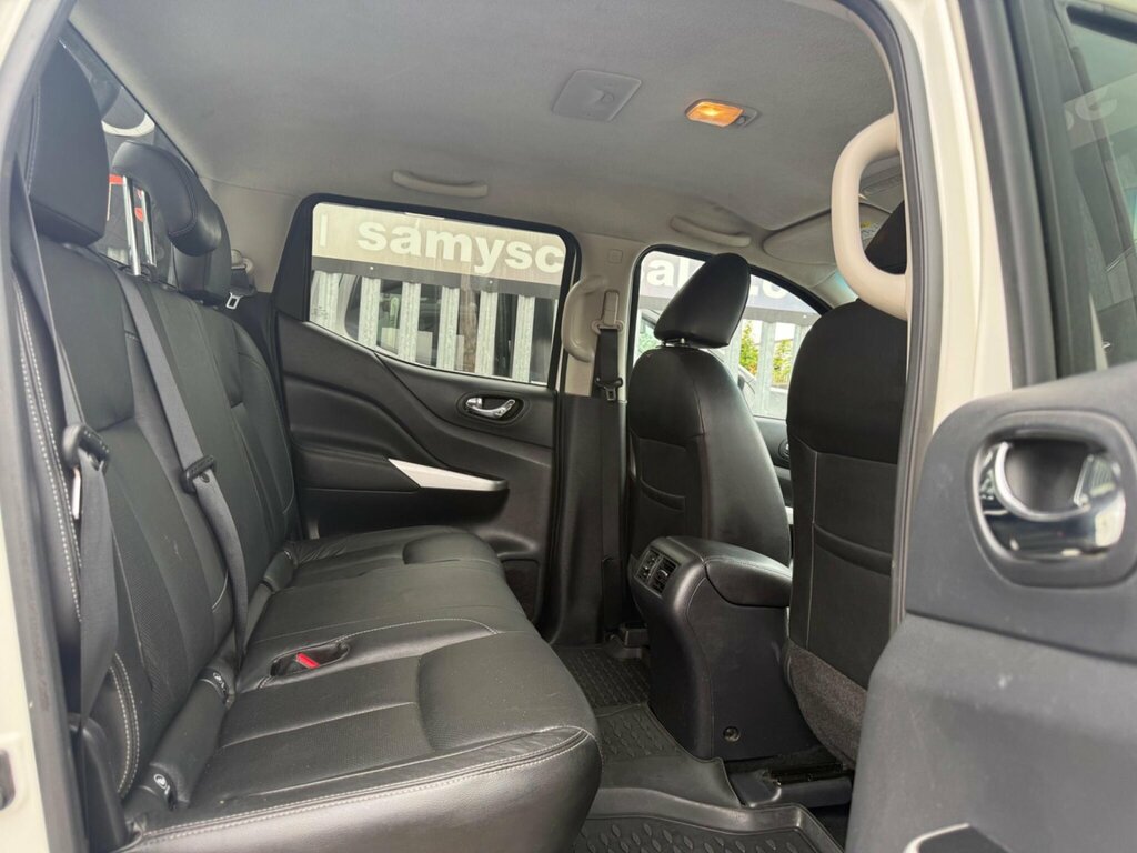 Nissan Navara Automatic Grey #10