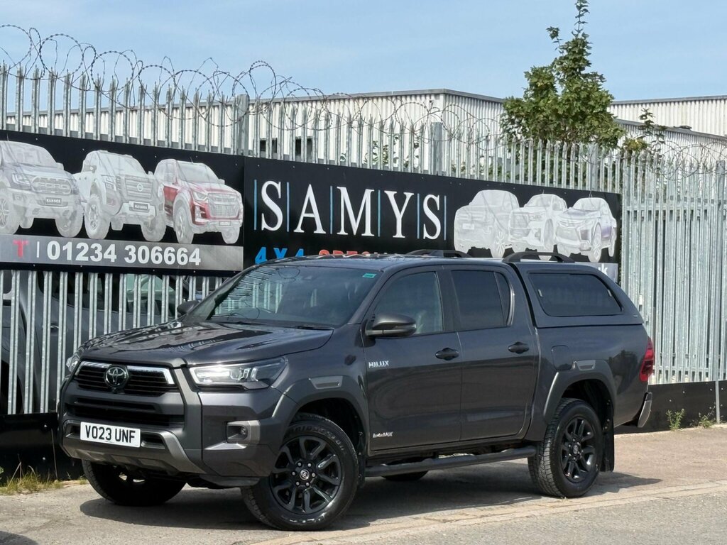 Toyota HILUX 2.8 D-4d Invincible X 4Wd Euro 6 Ss Grey