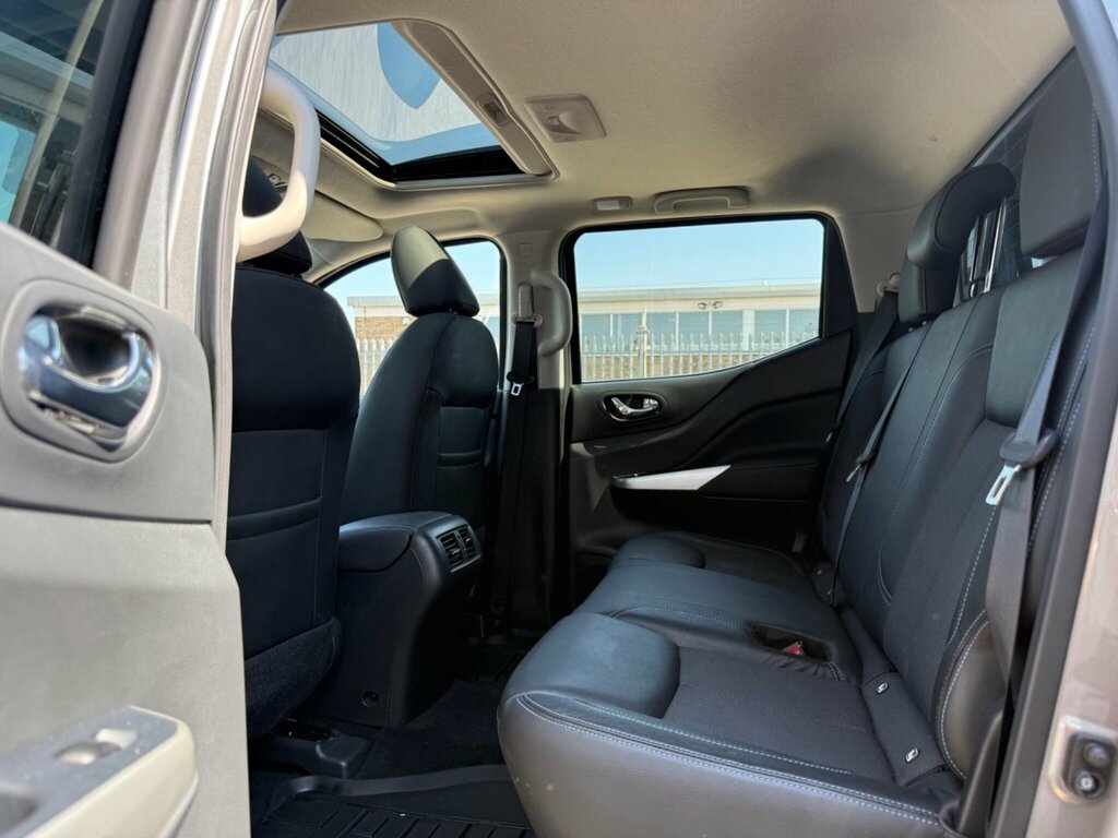 Nissan Navara Dci Tekna Shr Dcb Black #12